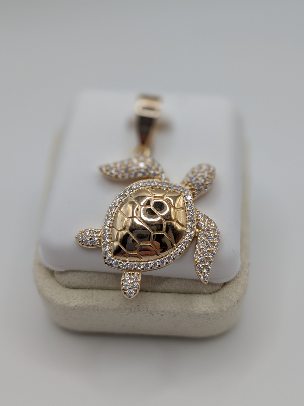 925 Sterling Silver Gold Plated Moissanite Sea Turtle Pendant 1.00 CTW